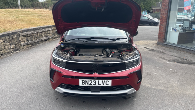 Vauxhall Grandland 1.2 Turbo Ultimate 5dr Petrol Hatchback